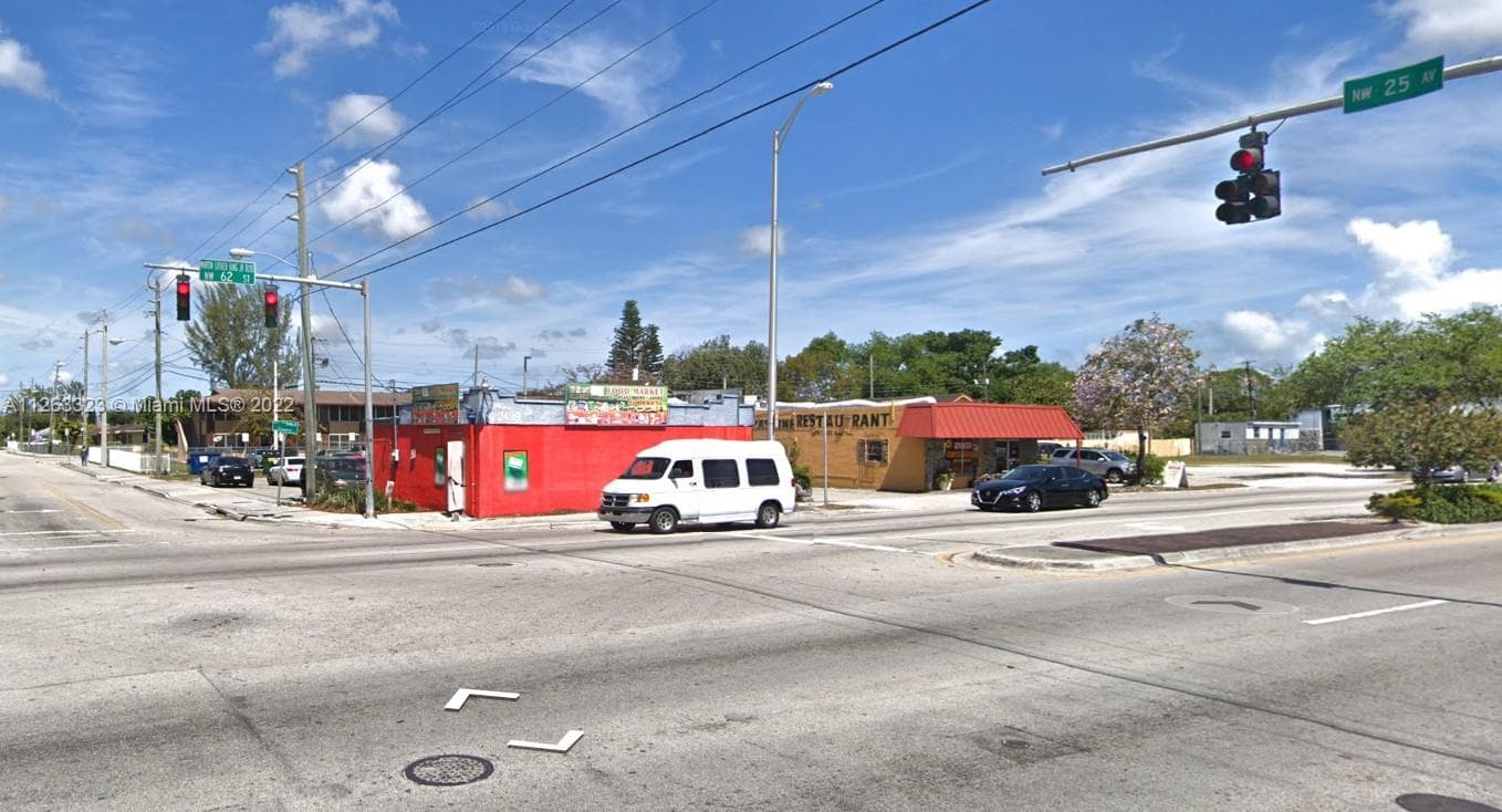 2467 NW 62nd St