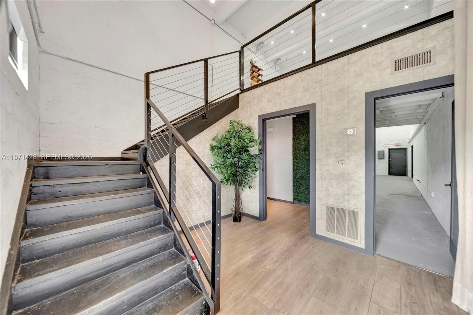 67 NW 166th St
