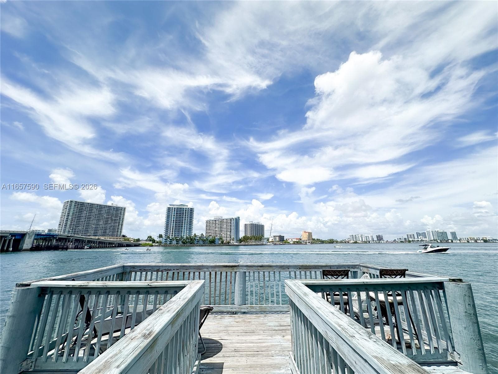 2130/2140 Bay Dr