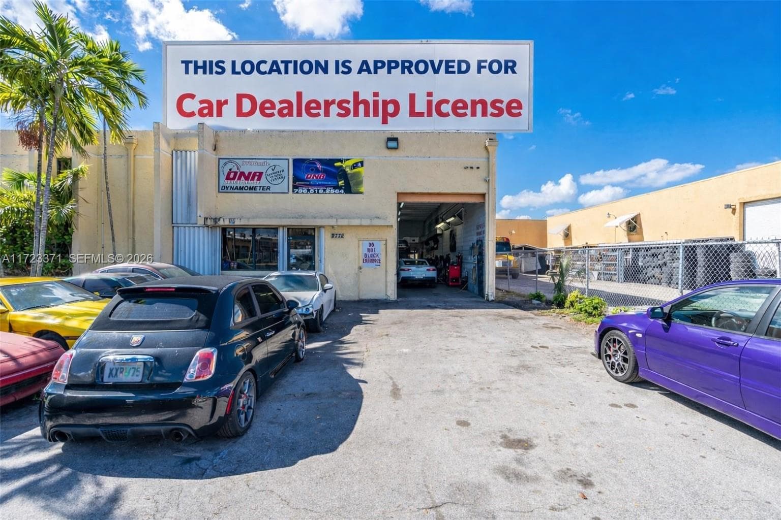 2700 W 79th St