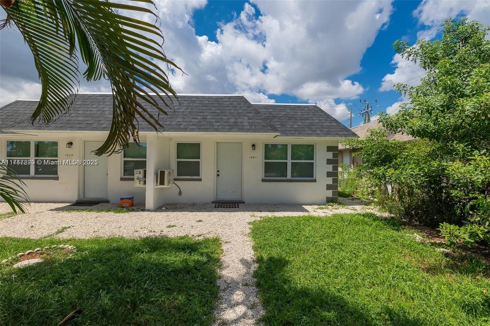 1539 NW 8th Ave