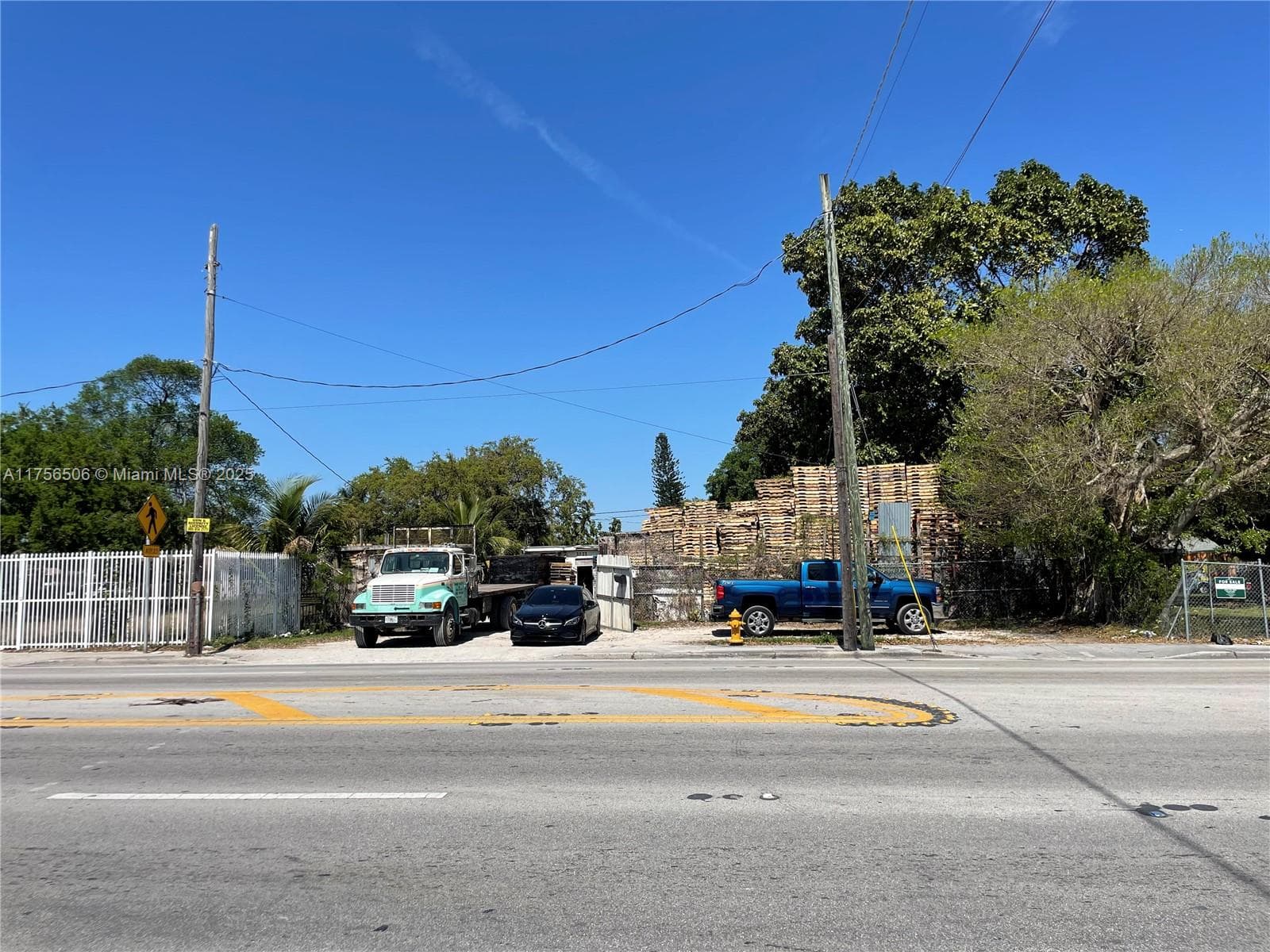 3013 NW 54th St