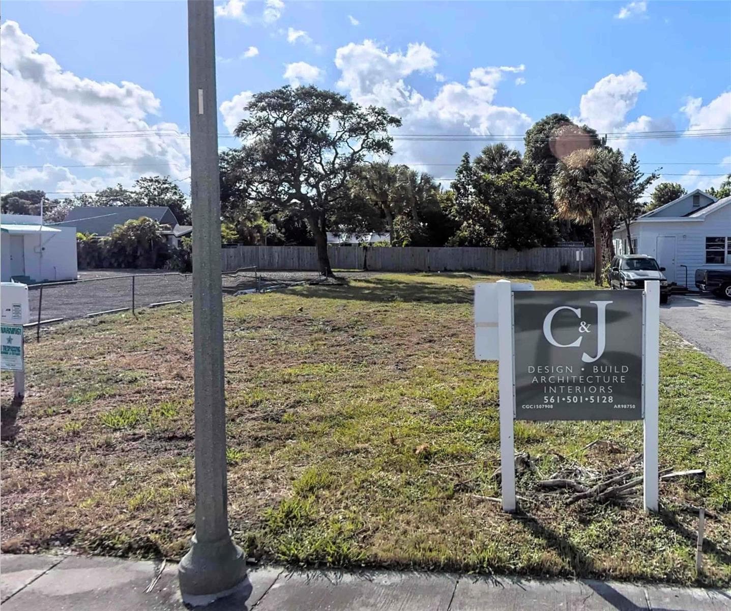 709 N Federal Highway