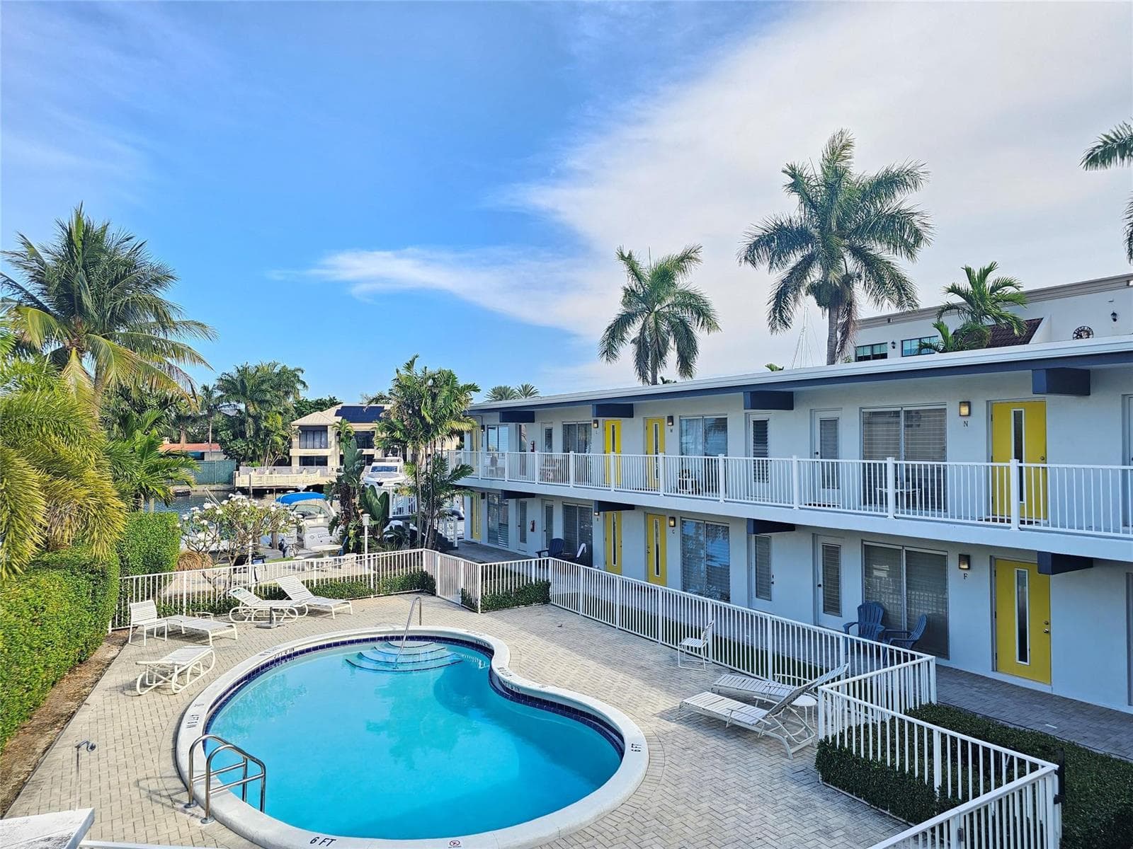 1354 Bayview