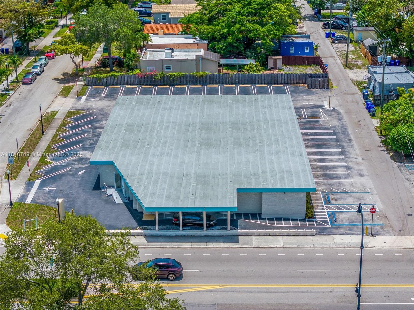 750 Federal Hwy