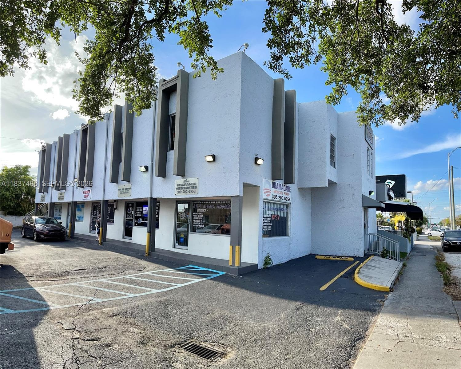 516 NW 57th Ave