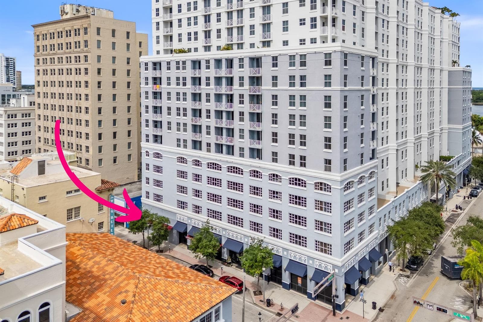 212 S Olive Avenue # 7