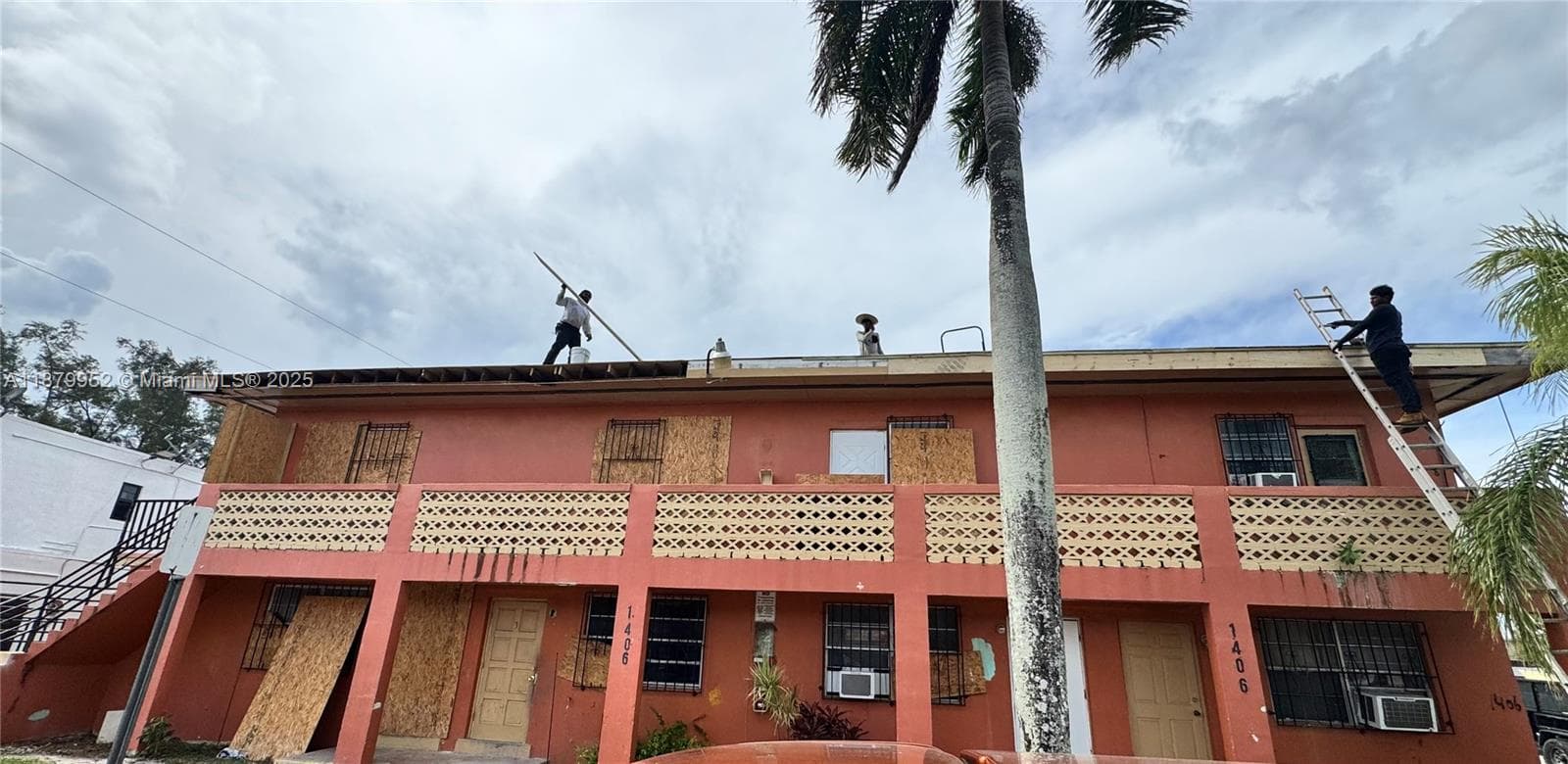 1406 NW 2nd Ave