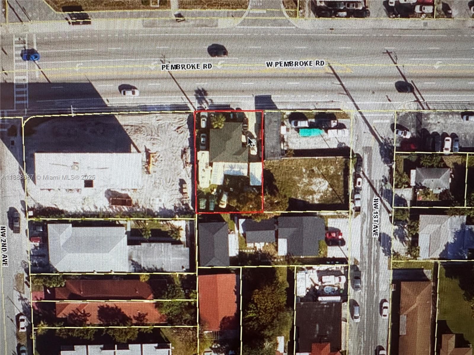 107 W Pembroke Rd
