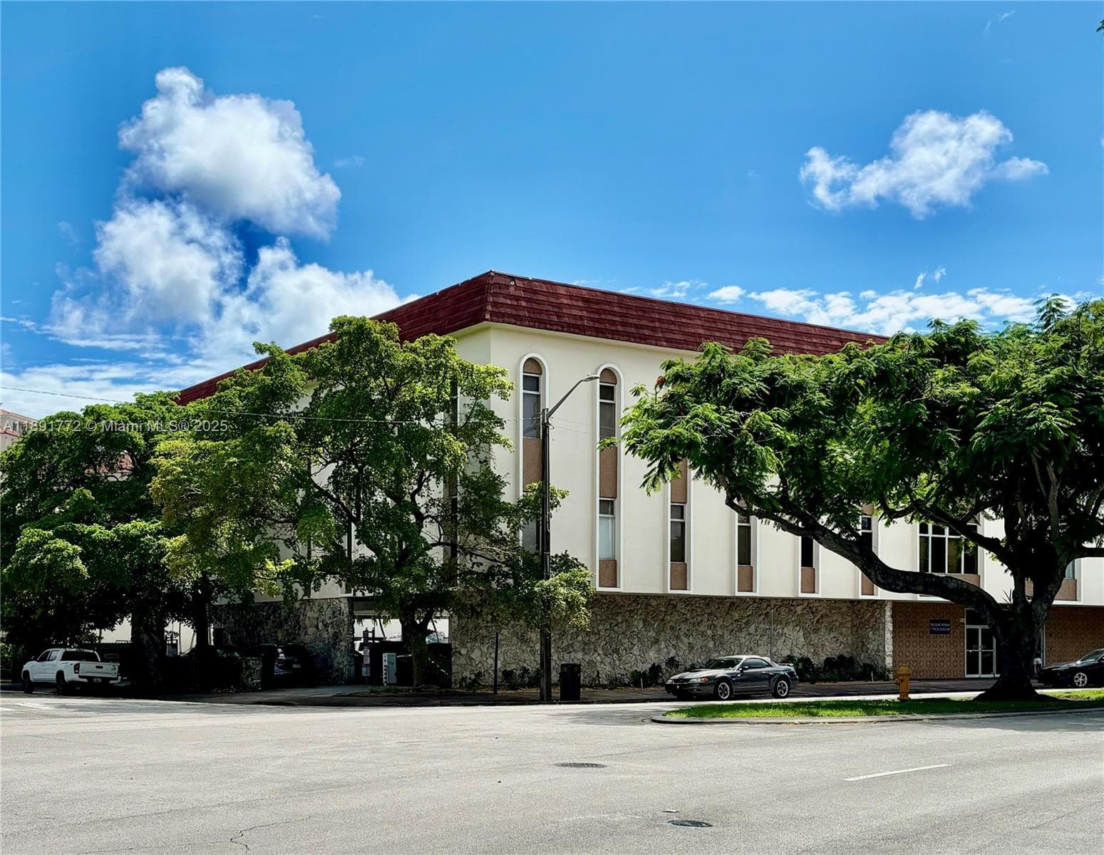 717 Ponce De Leon Blvd # 328