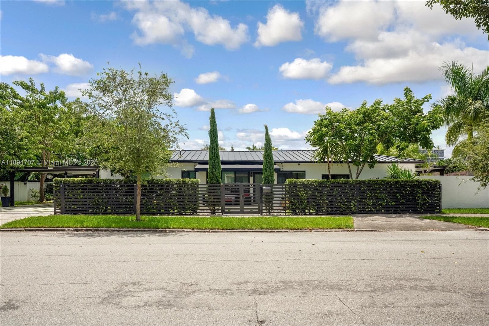 2484 25 ST