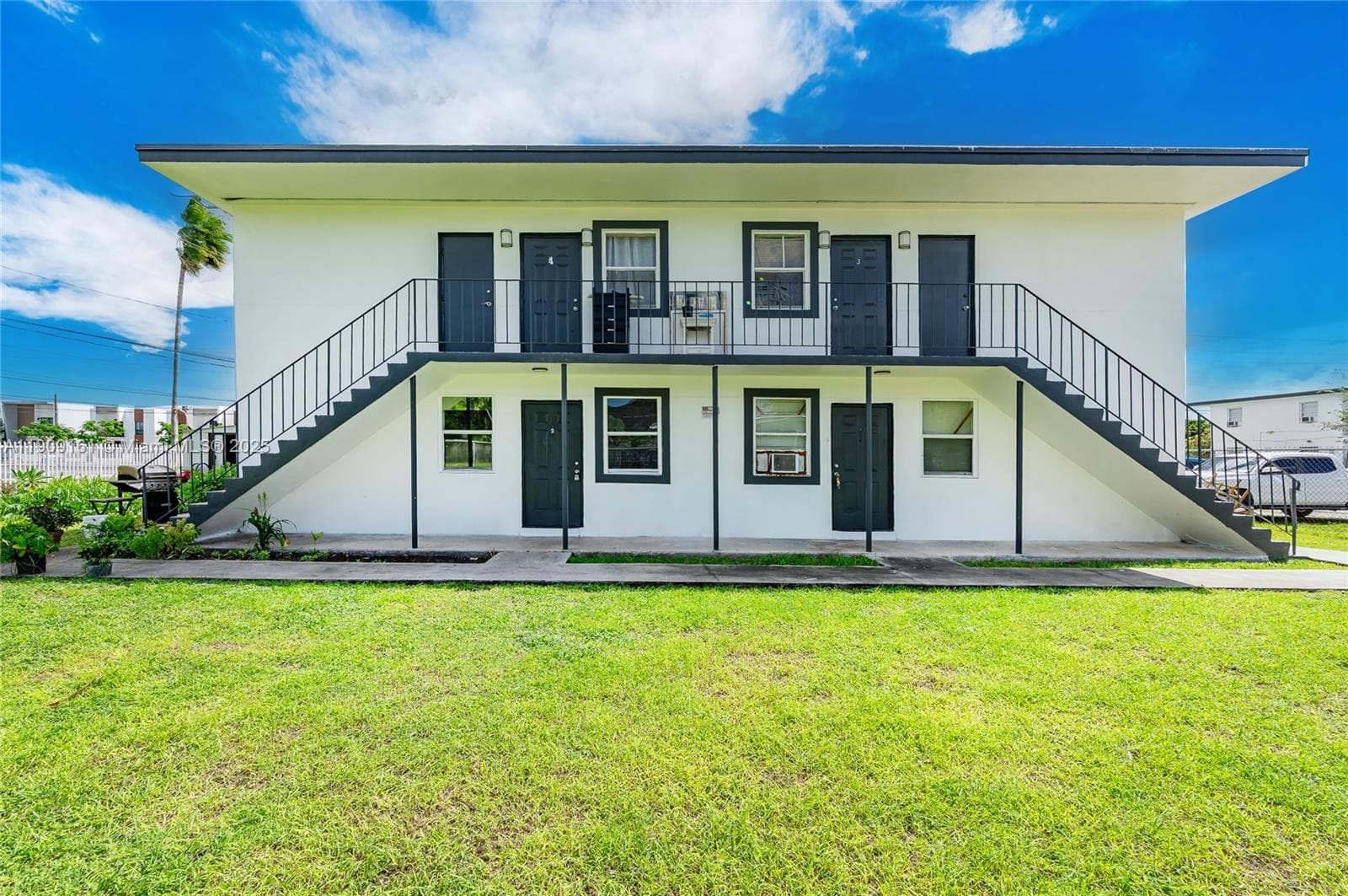 10015 SW 170th Ter