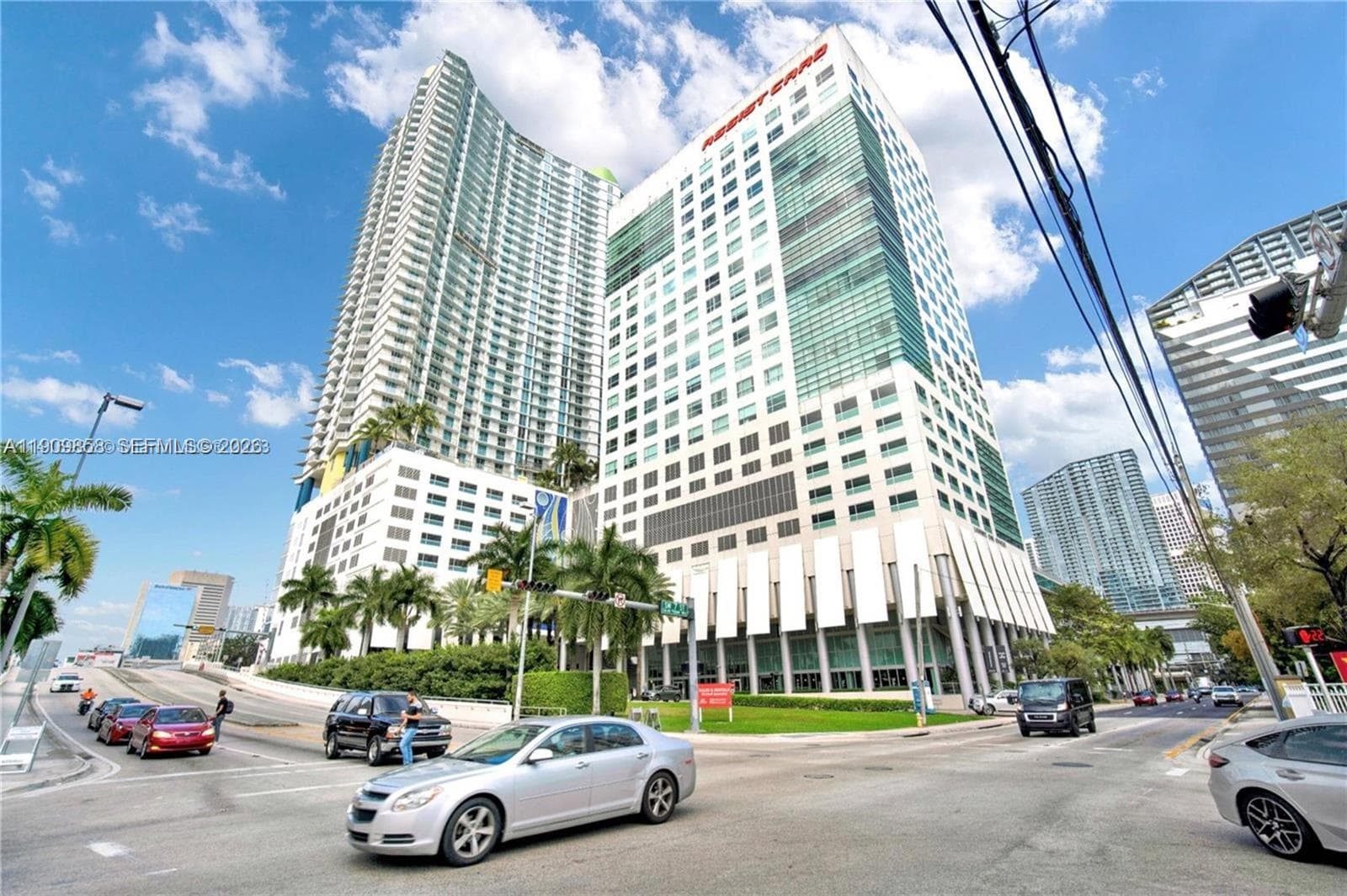 175 SW 7 ST # 1101