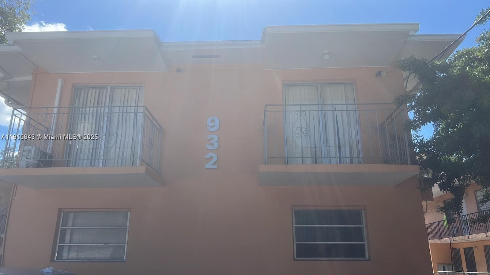932 NW 5th St