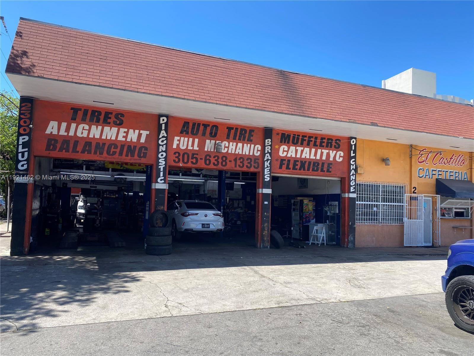 2300 NW 17th St