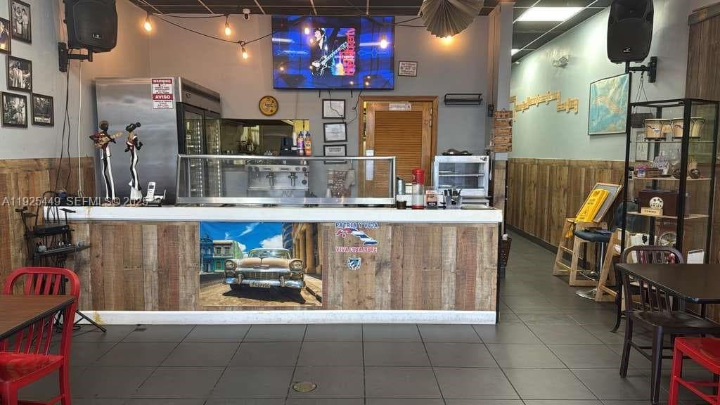 22069 S Dixie Hwy