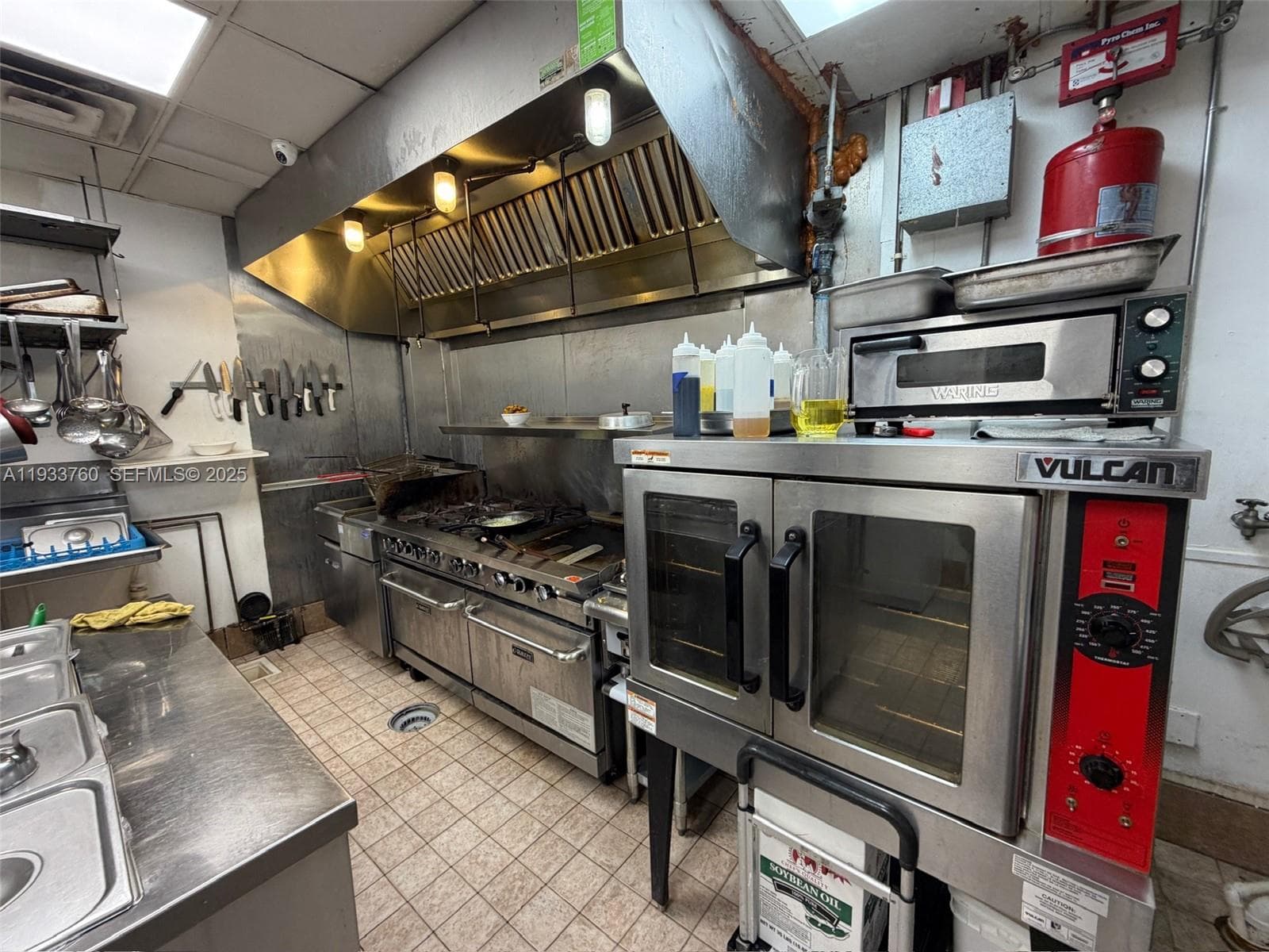 7500 NW 25th St