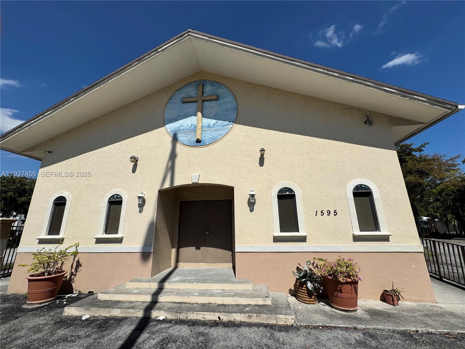 1595 NW 119th St
