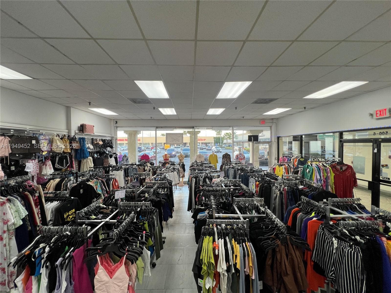 500 W 49th St
