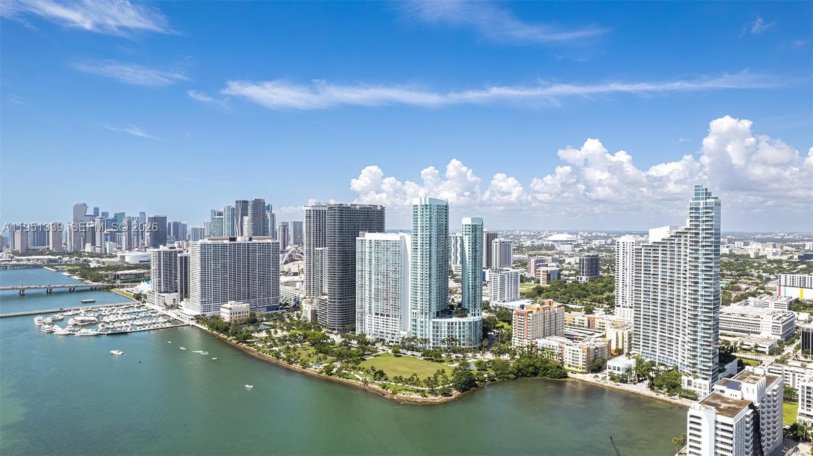 1900 N BAYSHORE DR