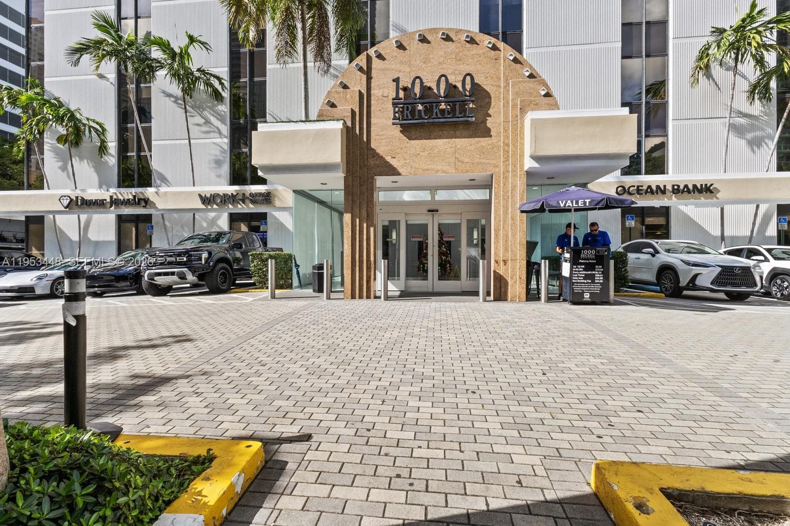 1000 Brickell Ave