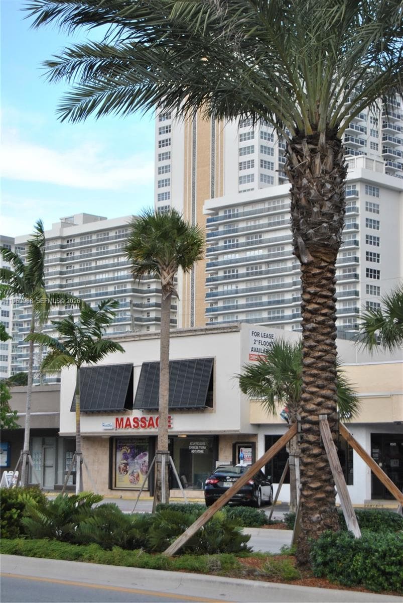 3418 N Ocean Blvd