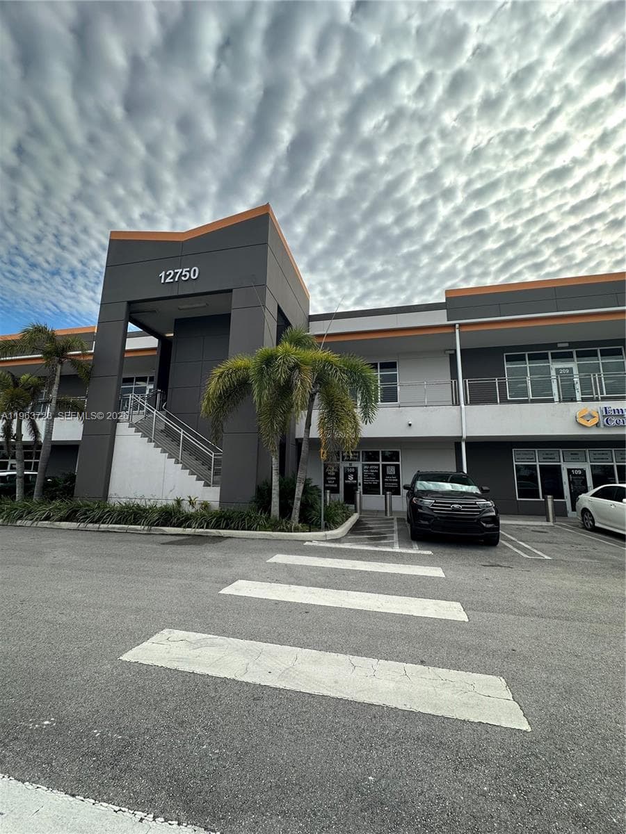 12750 NW 17th St # 208