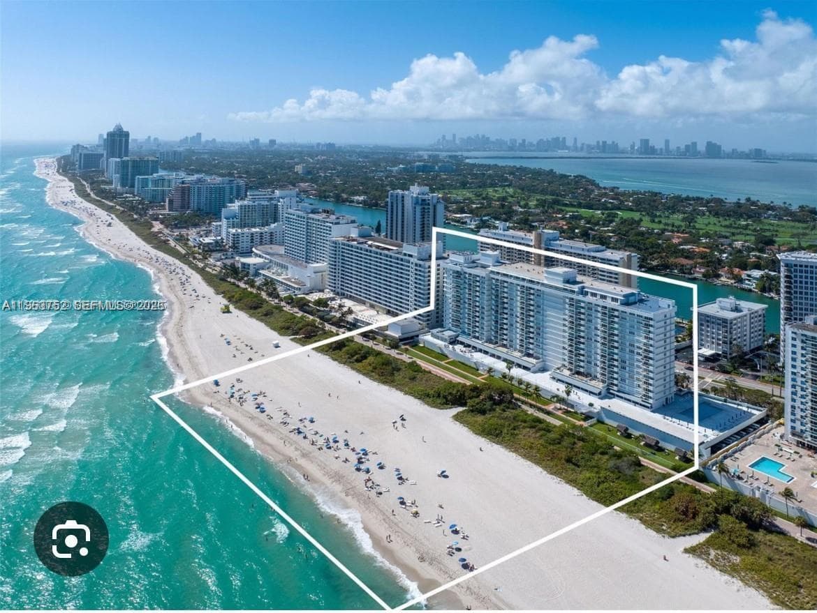 5601 Collins Ave # 9