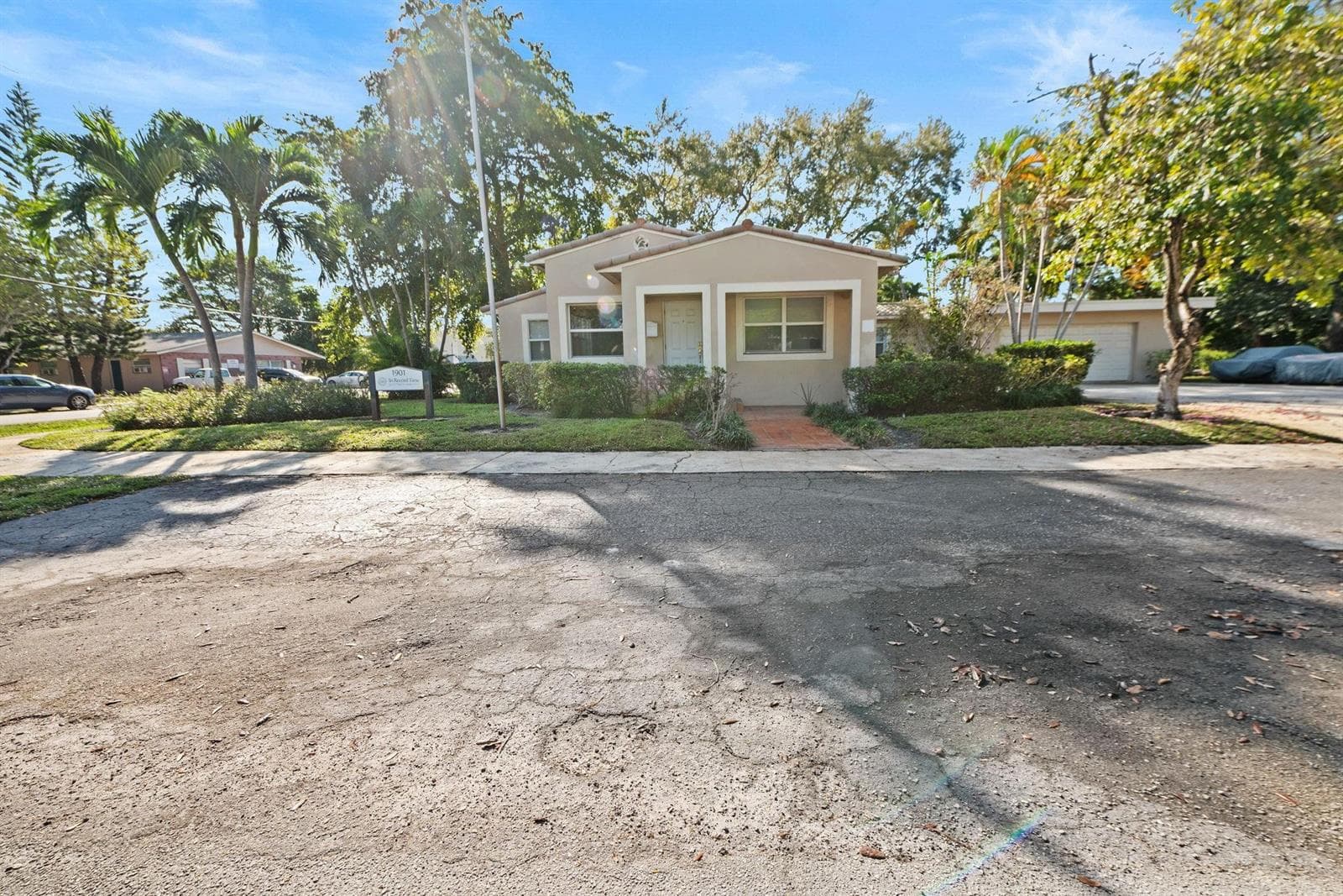1901 SE 4th Avenue