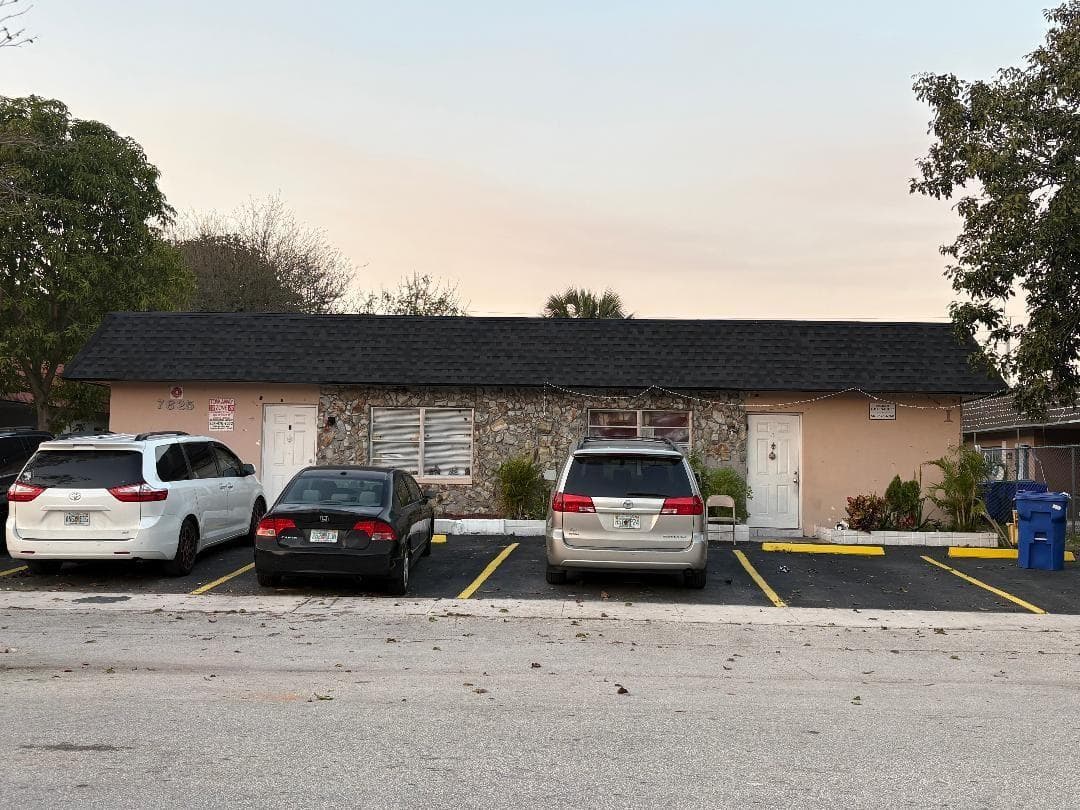7625 SW 10th Street