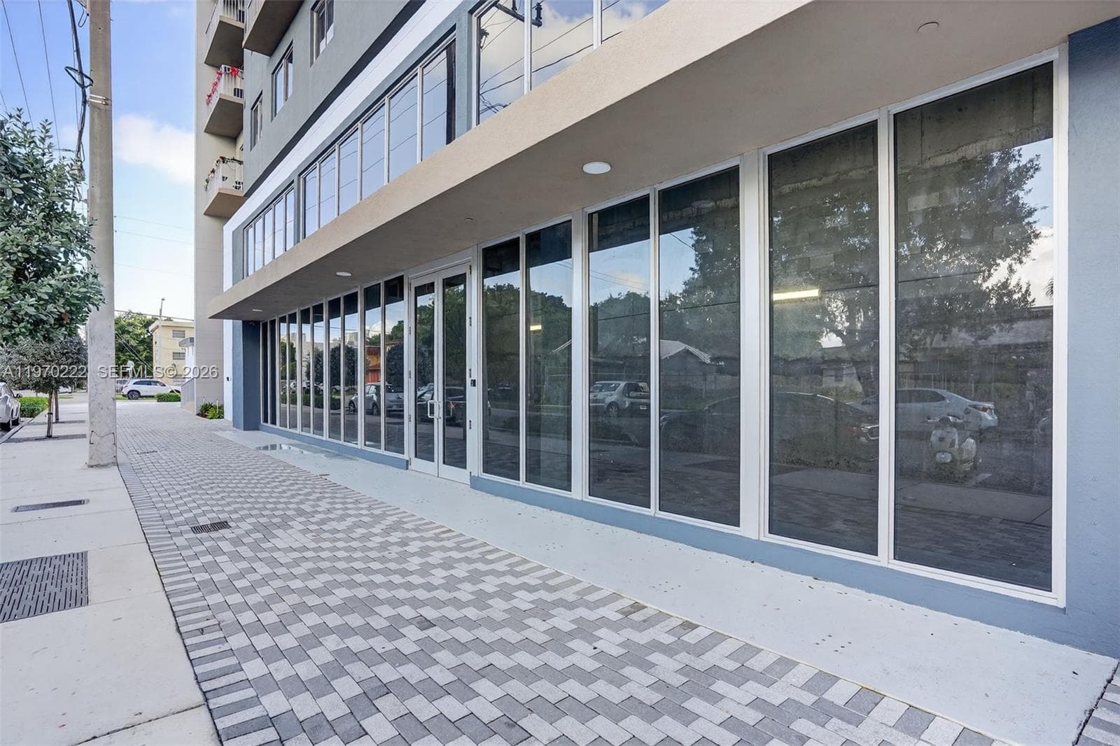 1110 NW 1 ST