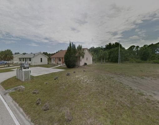 71 Boundery blvd