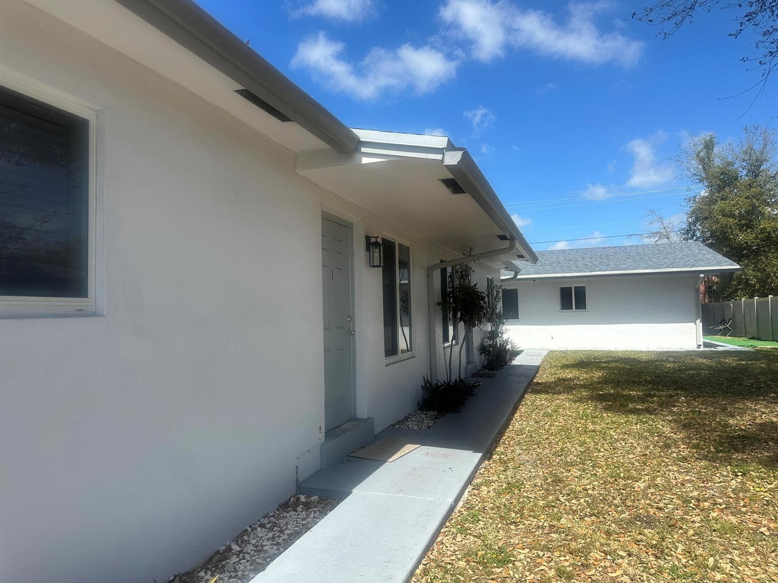 6109 SW 30th Street