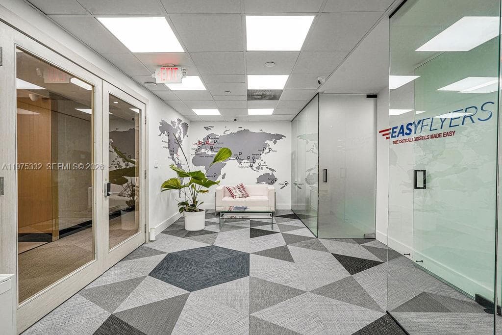 1110 Brickell Ave # 700A
