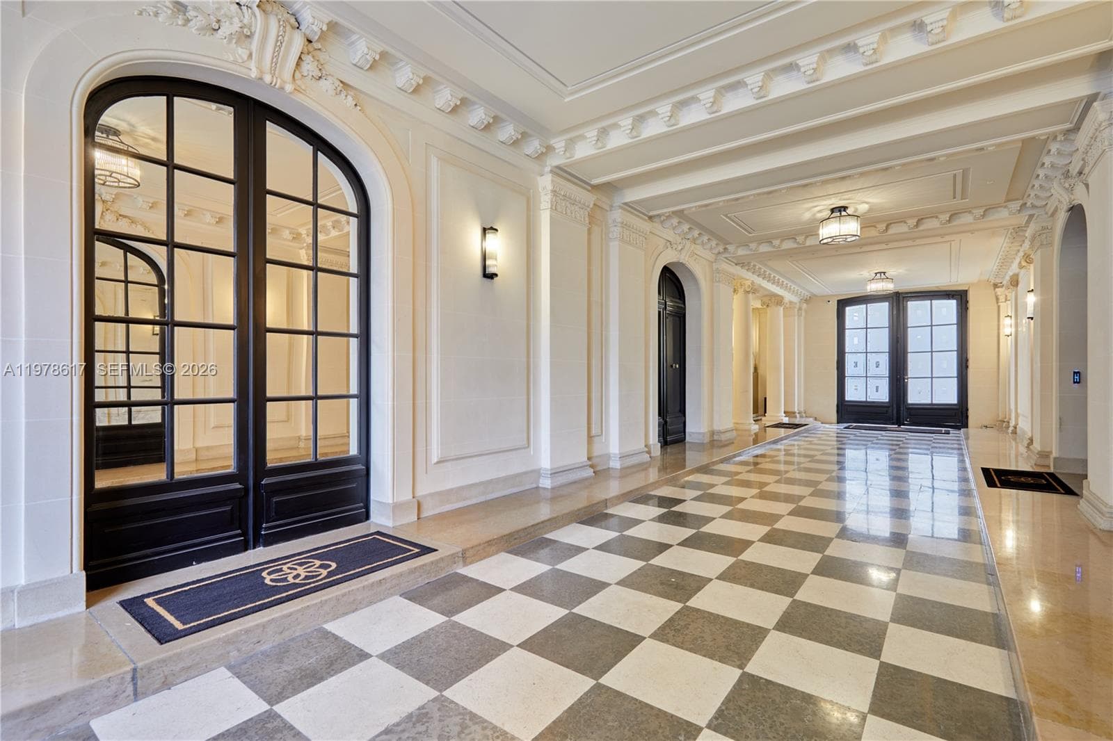 11 RUE ST DOMINIQUE