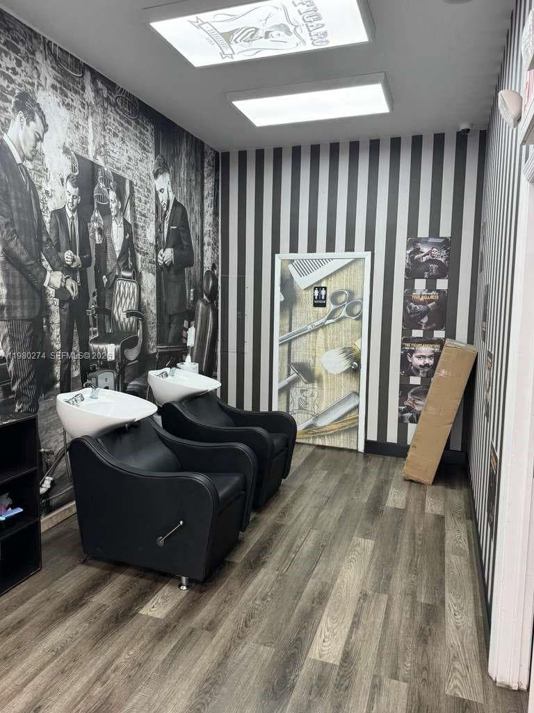 Listing – Barbería Kendall