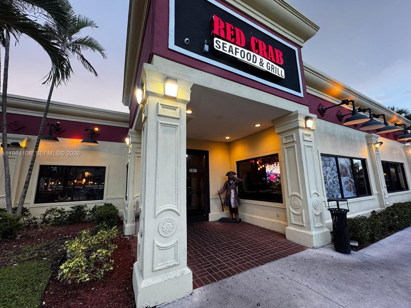 3887 Hillsboro Blvd