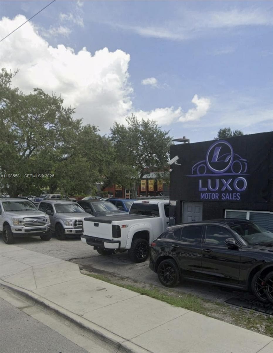 1501 State Road 7