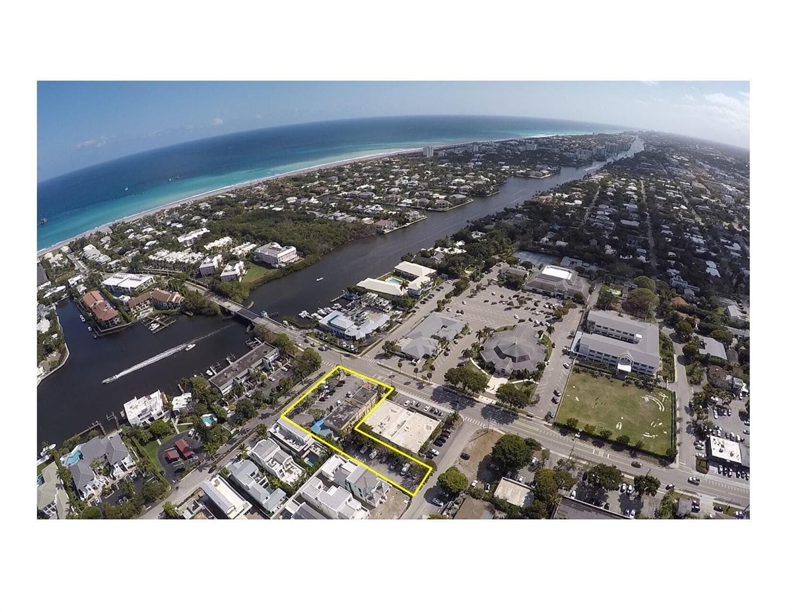 800 Palm Trail