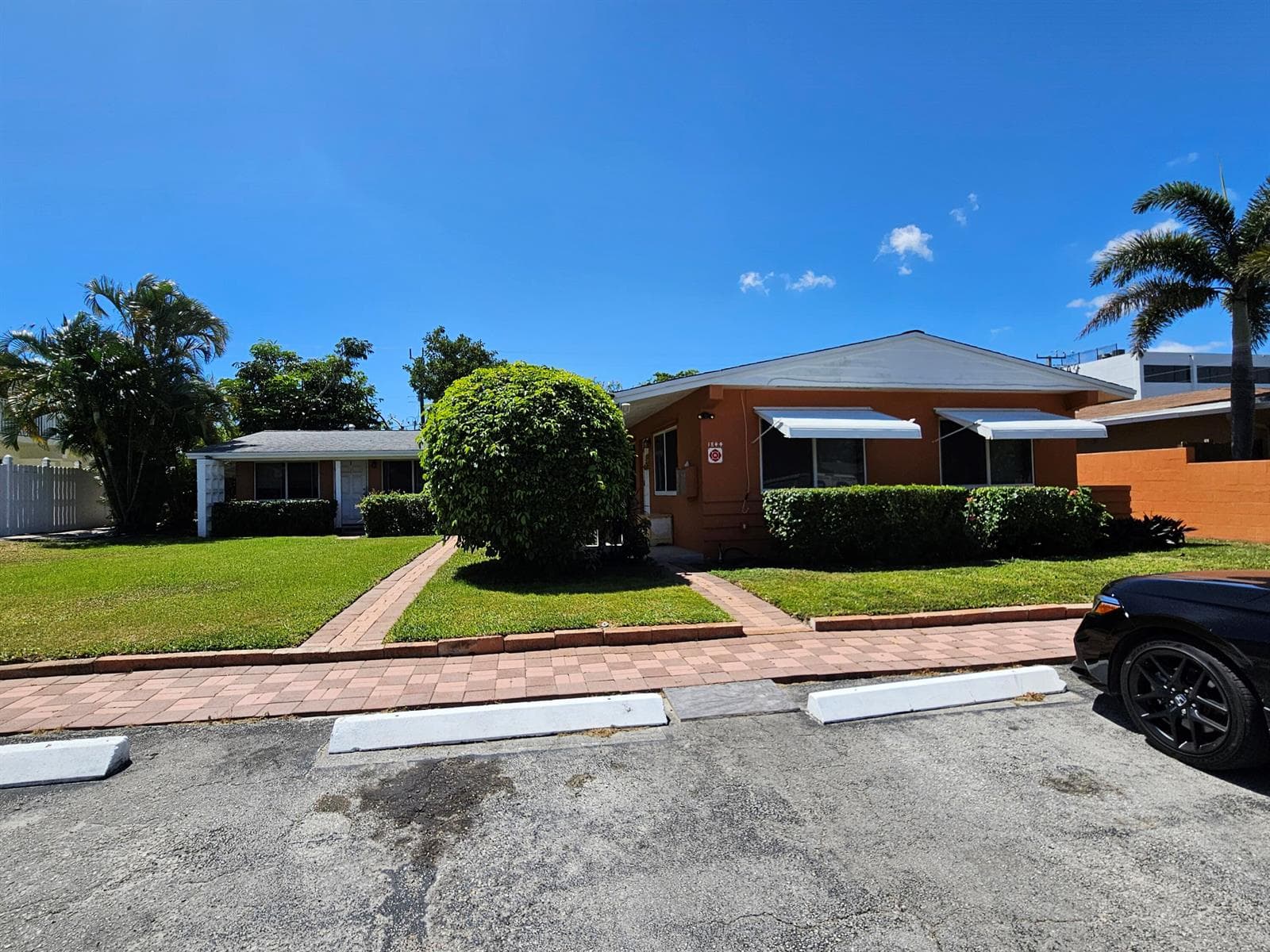 1844 NE 46th Street
