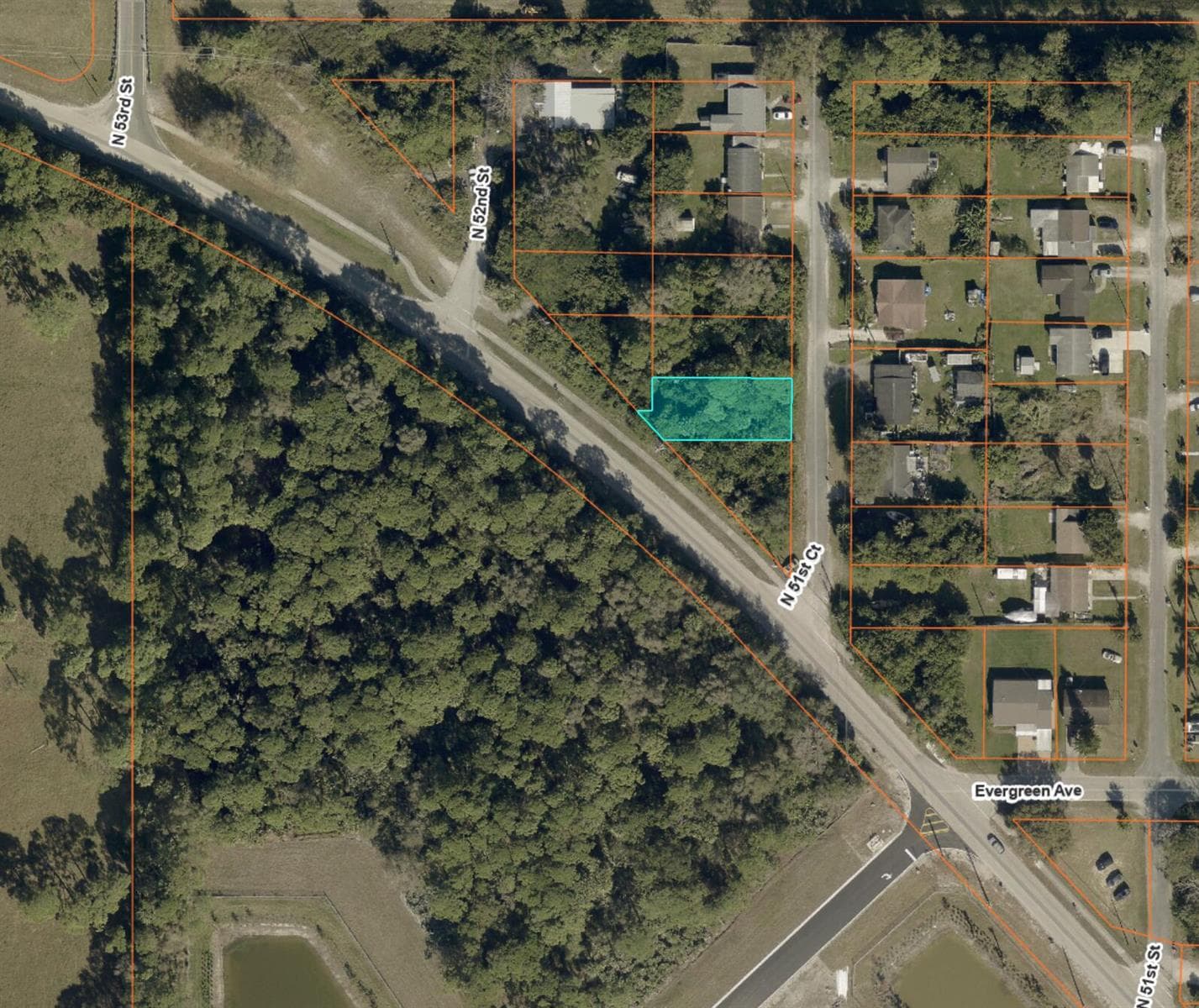 2001 N 51st Court