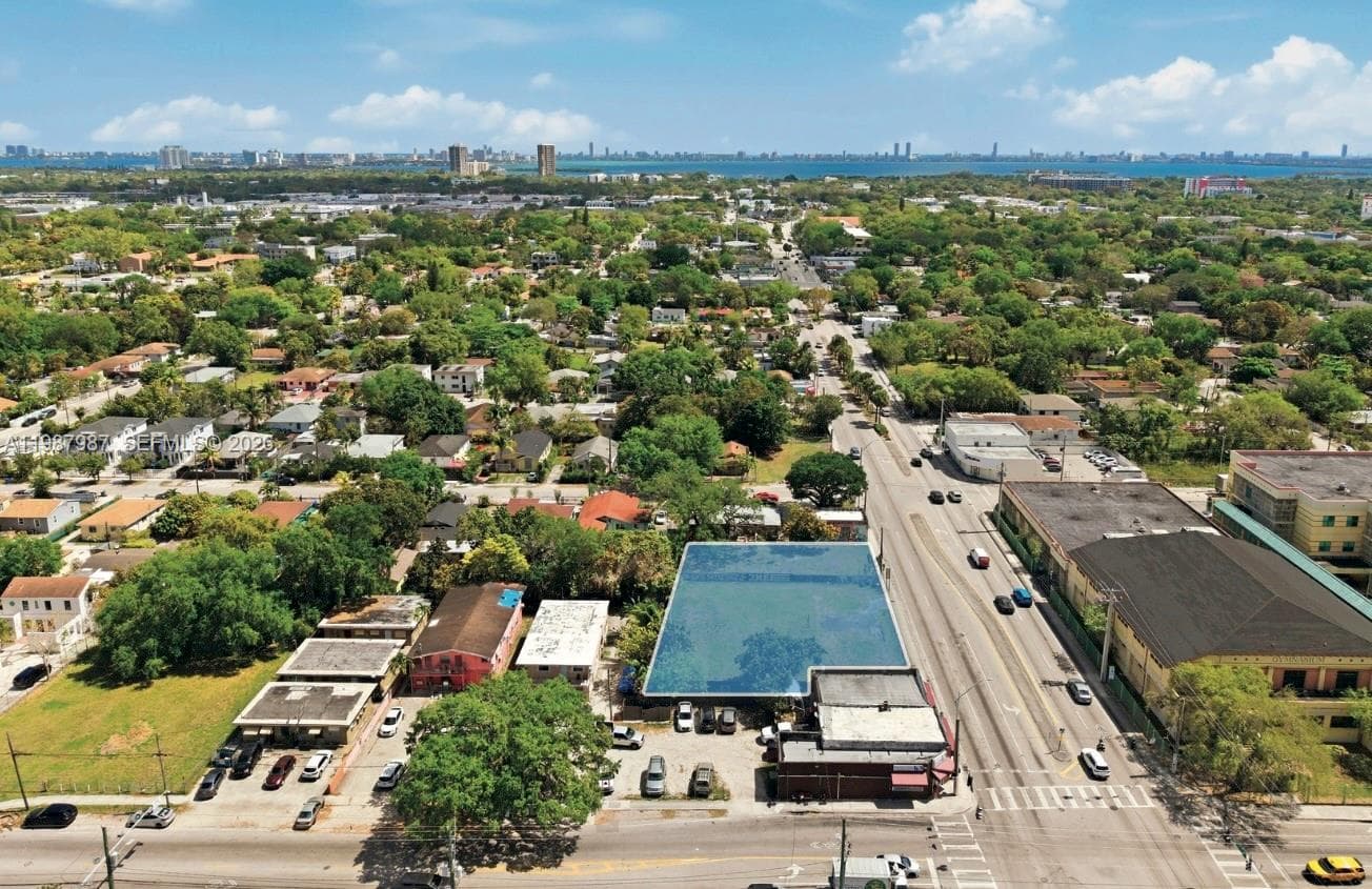 195 NW 62nd St