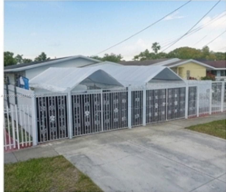 2373 NW 33rd St