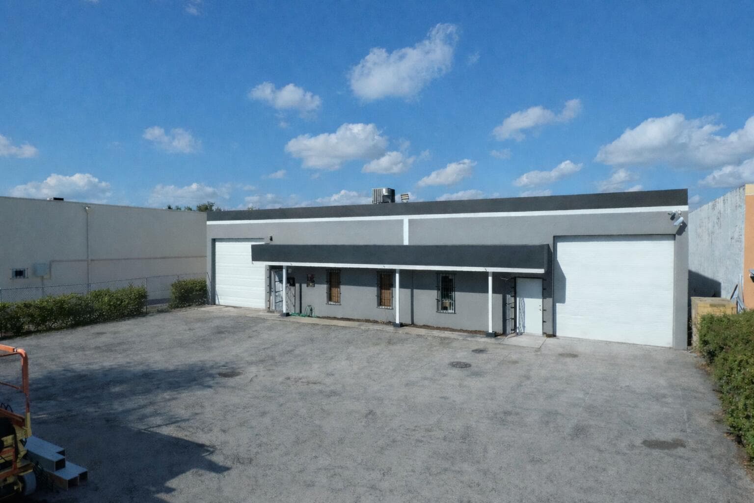 8085 NW 98th Street
