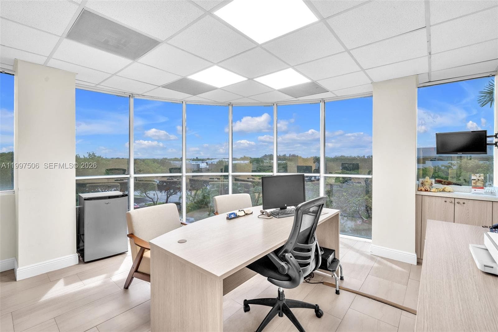1 SW 129th Ave # 401