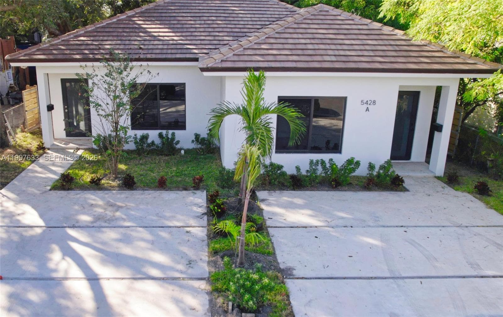 5428 NW 3rd Ave