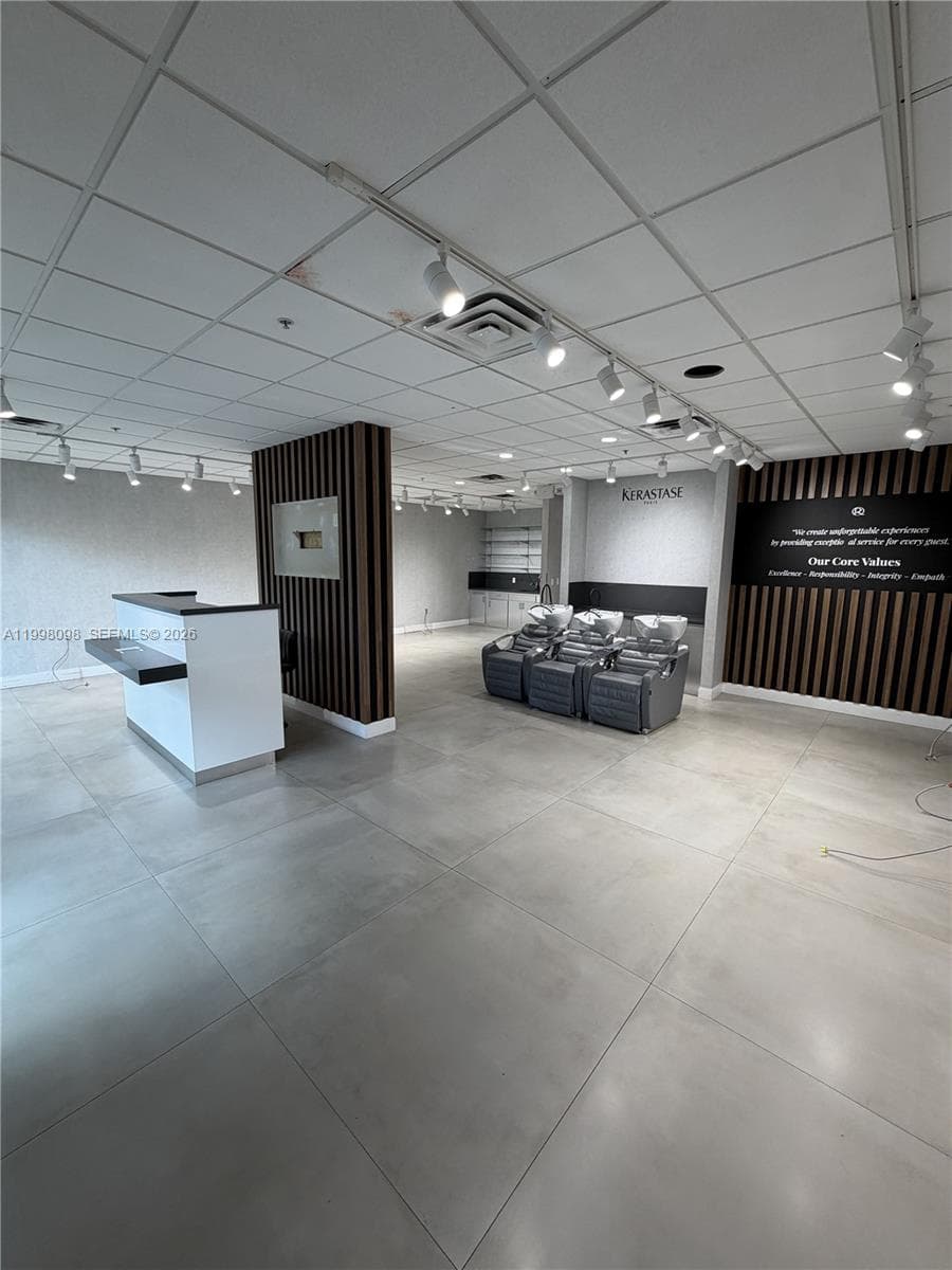 5901 NW 183rd St Suite 109
