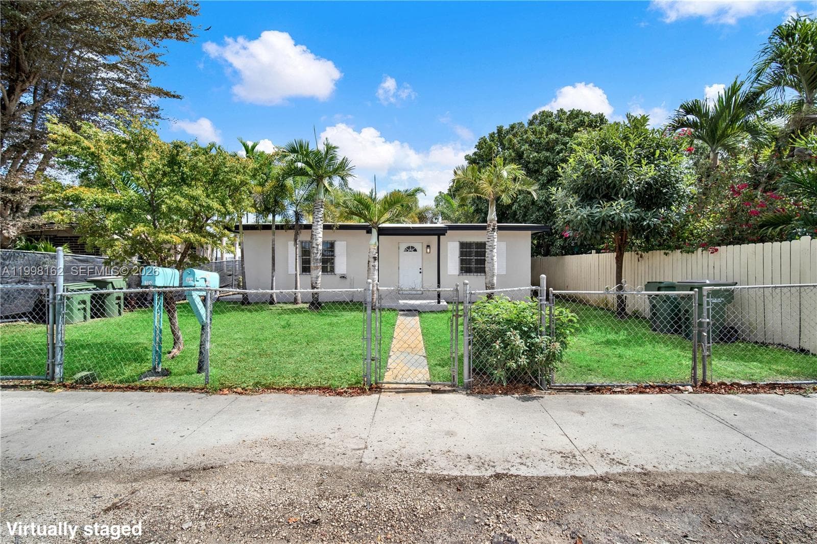 105 NW 7th Ave