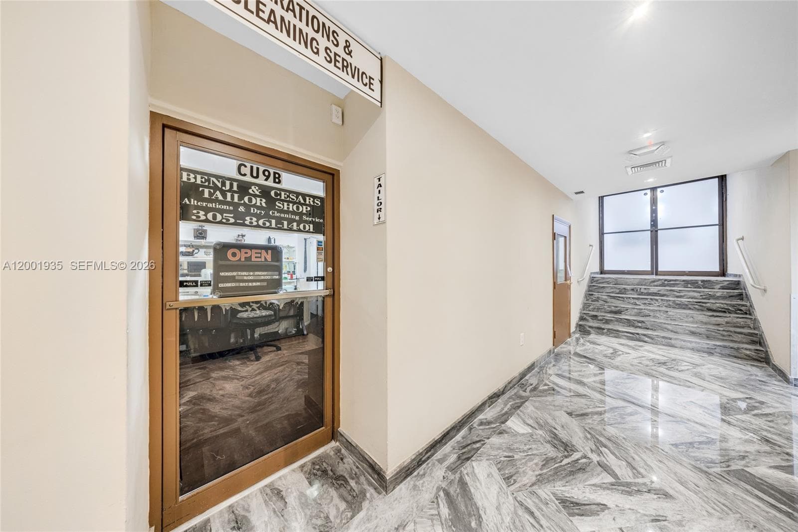 5401 Collins Ave # 9