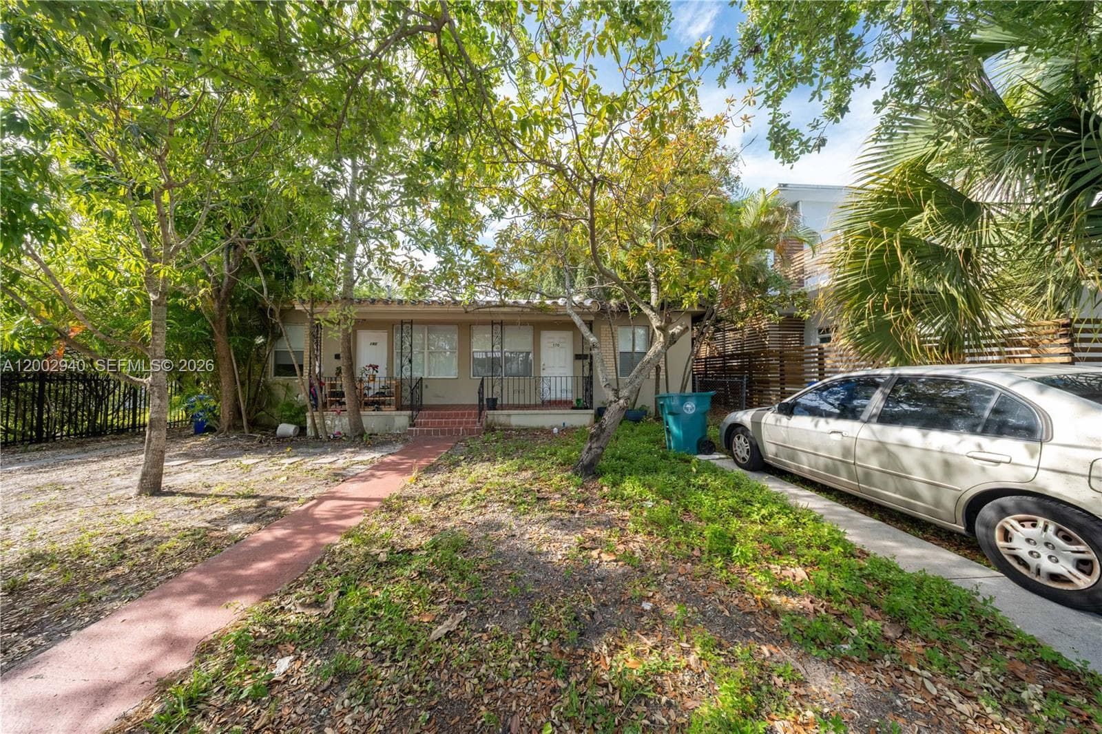 170 NE 48th St